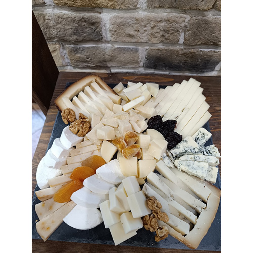Πιατέλα Τυριών (5)